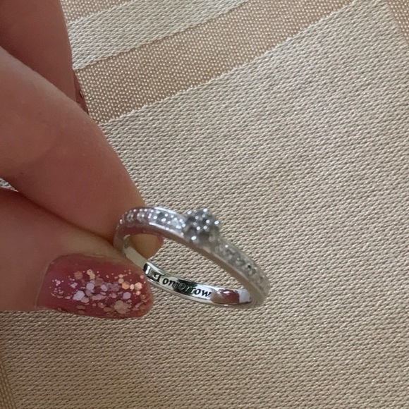 Bradford Exchange 925 Diamond Ring - Picture 5 of 8